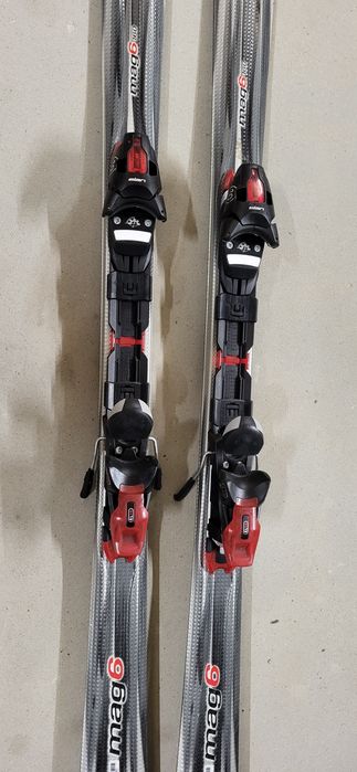 Narty zjazdowe Elan mag6