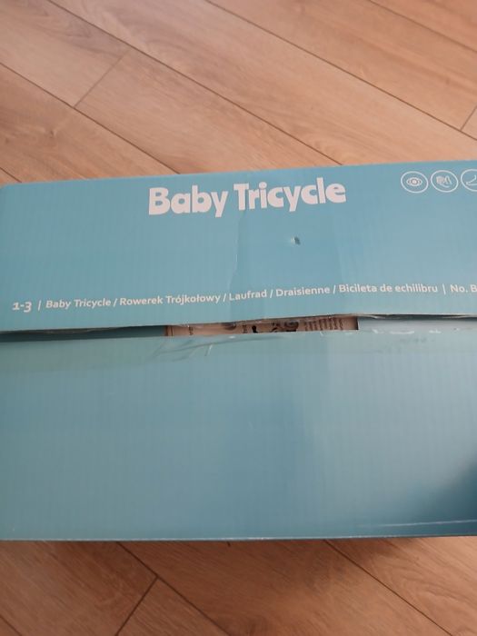Rowerek biegowy czterokołowy od 1 roku, jeździk