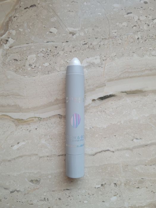 bell hypoallergenic x weronika jaguś aurora whisper