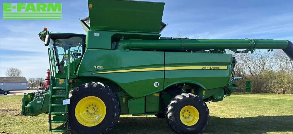 John Deere S 785