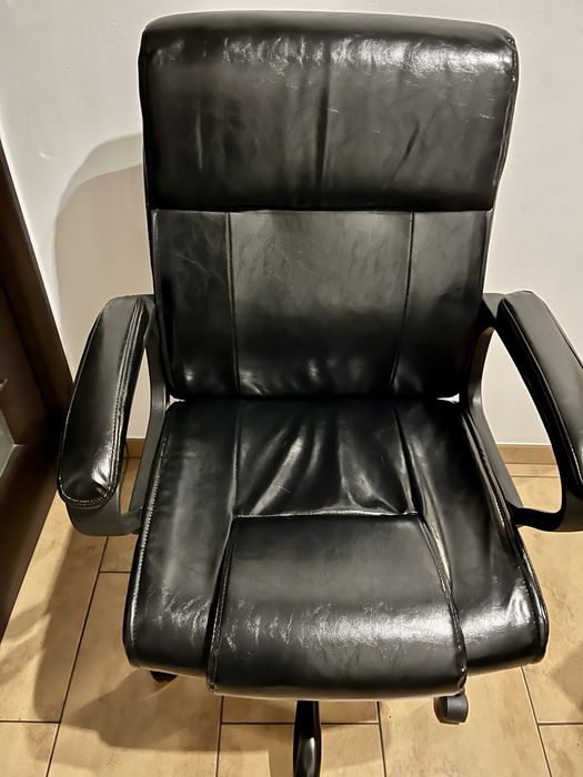 Fotel biurowy skóra