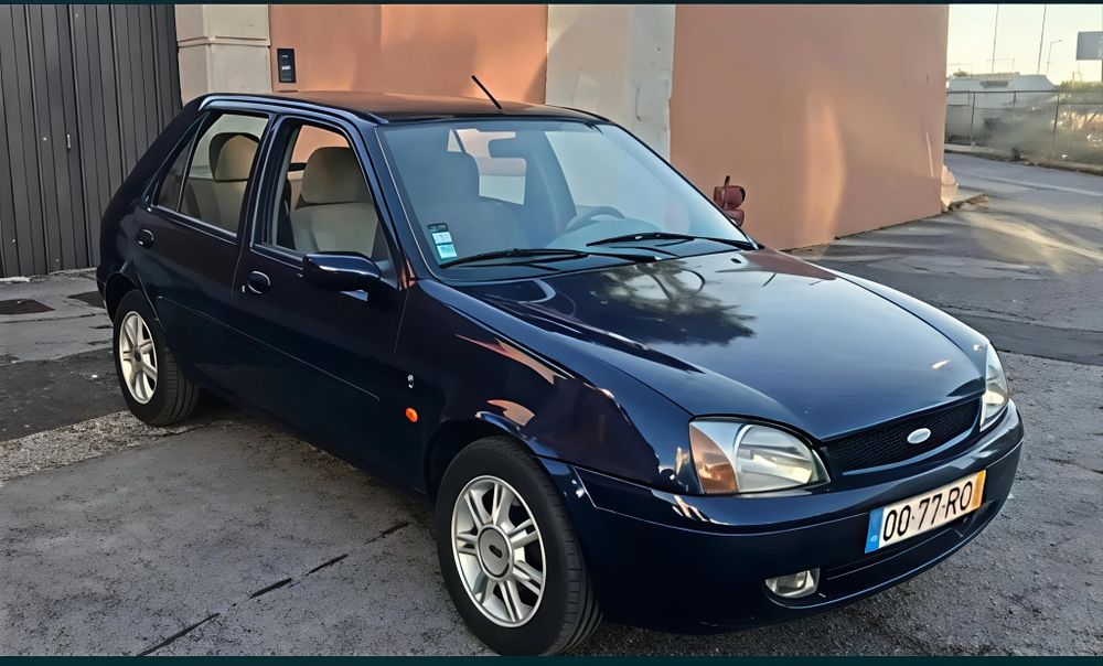 Ford fiesta 1.2 ghia gasolina 2001