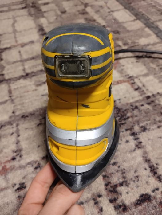 Шліфмашинка ексцентрикова PowerPlus