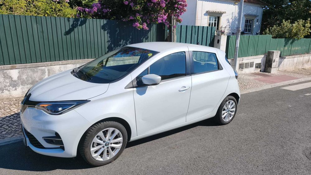 RENAULT ZOE INTENS 52 kWh · R135 (135 cv) · 03/2021 35.000 km · Bateria PRÓPRIA · Garantia até 2029