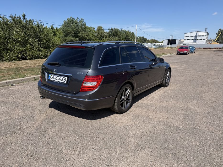 Mercedes-Benz C-Class 2013 VIN WDD2042021G227906 фото оголошення 4 з 8