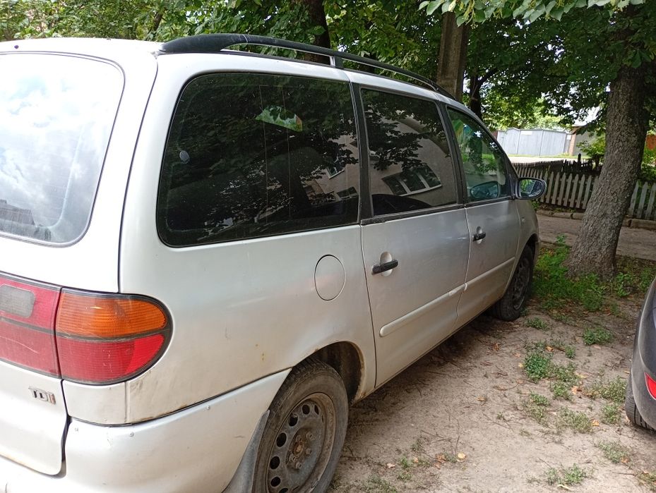 Продам фольцваген шаран  1.9 tdi