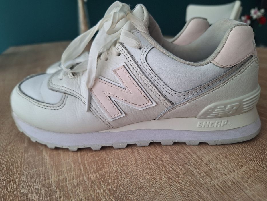Damskie New Balance 574 (WL574FJ2) r. 37,5