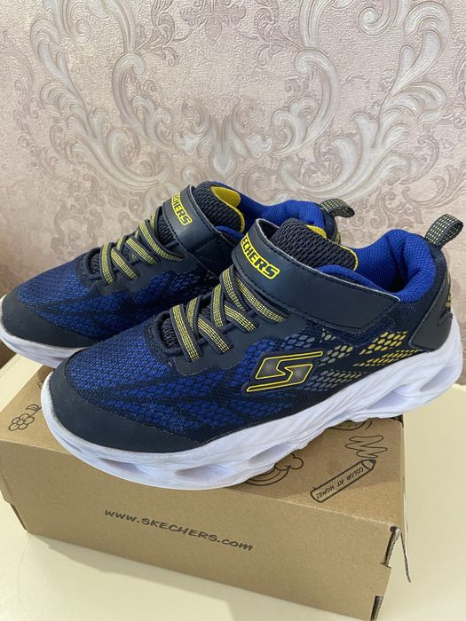 Кроссовки Skechers на мальчика