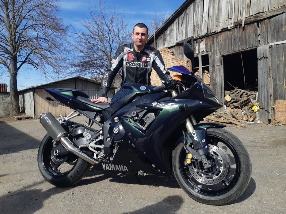 Ямаха yzf r1 2002-03,моделний рік