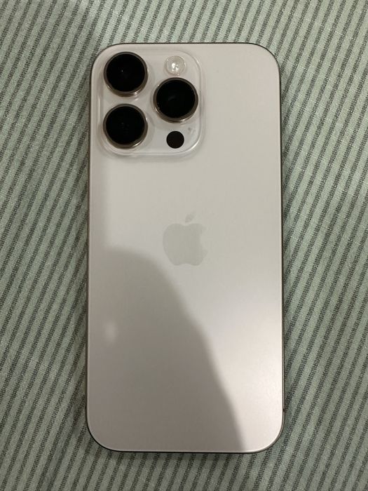 Iphone 16 pro como novo com garantia