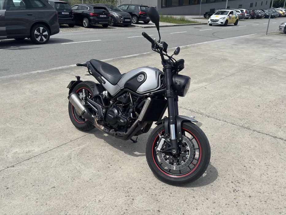 Benelli  leoncino 500