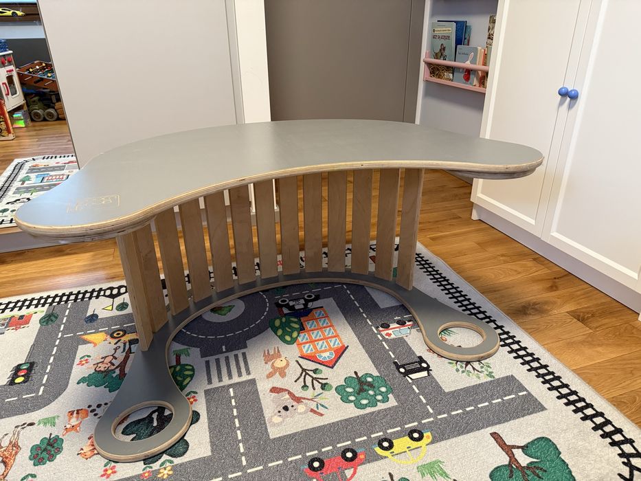 Bujak good wood z blatem biurko plus poduszka