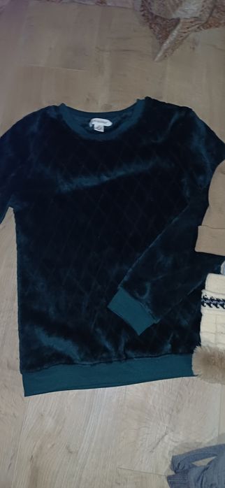 Одяг на  дівчину