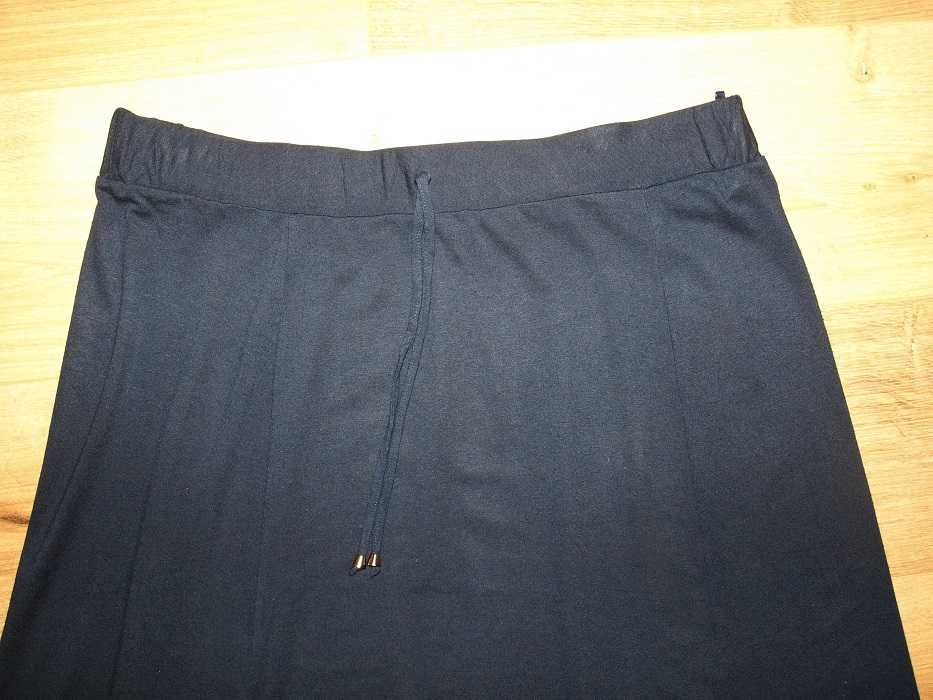 Granatowa rozm. 42/44