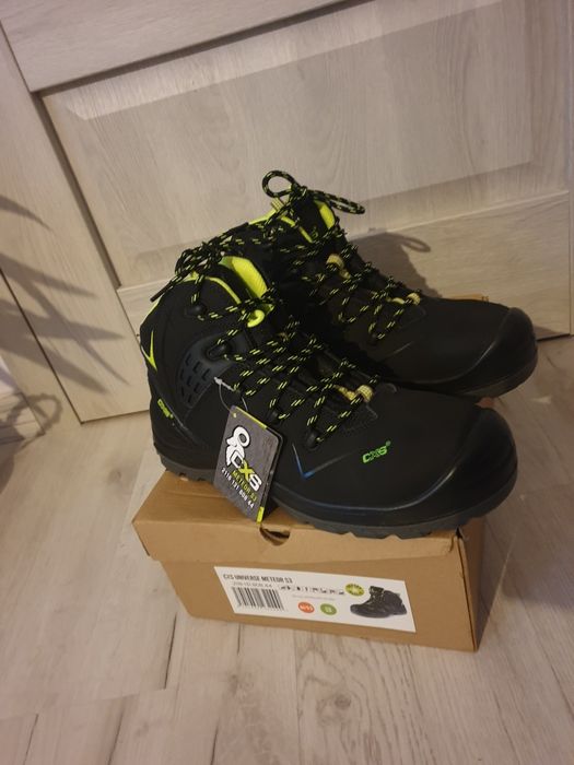 Obuwie robocze trzewiki skórzane r 44