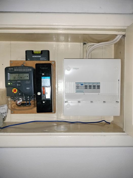 Trabalhos elétricos
