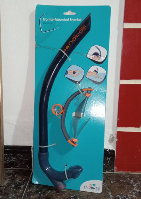 Tuba Frontal de Natação