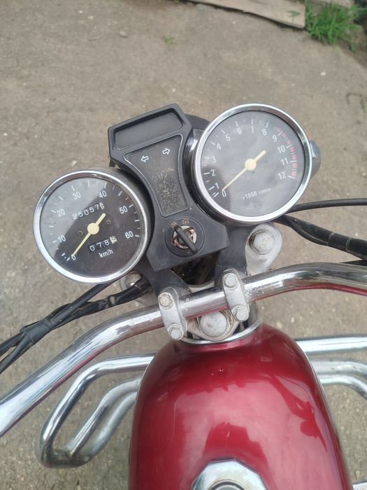 Продам мопед Альфа 50 кубів 2010рік  Пробіг 788 км