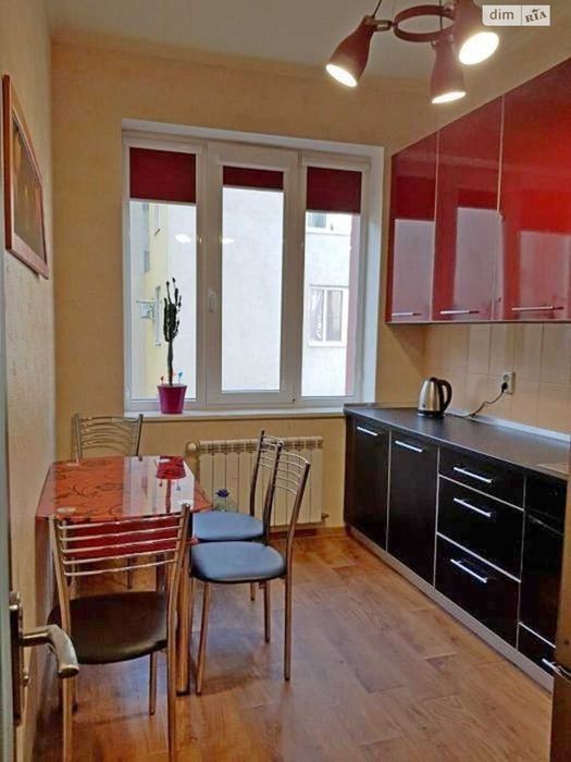 Продажа 2 комн.из.кв. район м. Киевская (405170)