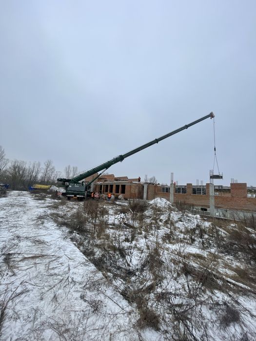 Послуги автокранів 40-220т