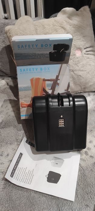 Sejf plażowy safety box na szyfr sejf kasetka czarna czarny