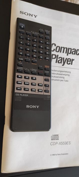 Sony cdp x559es  !!