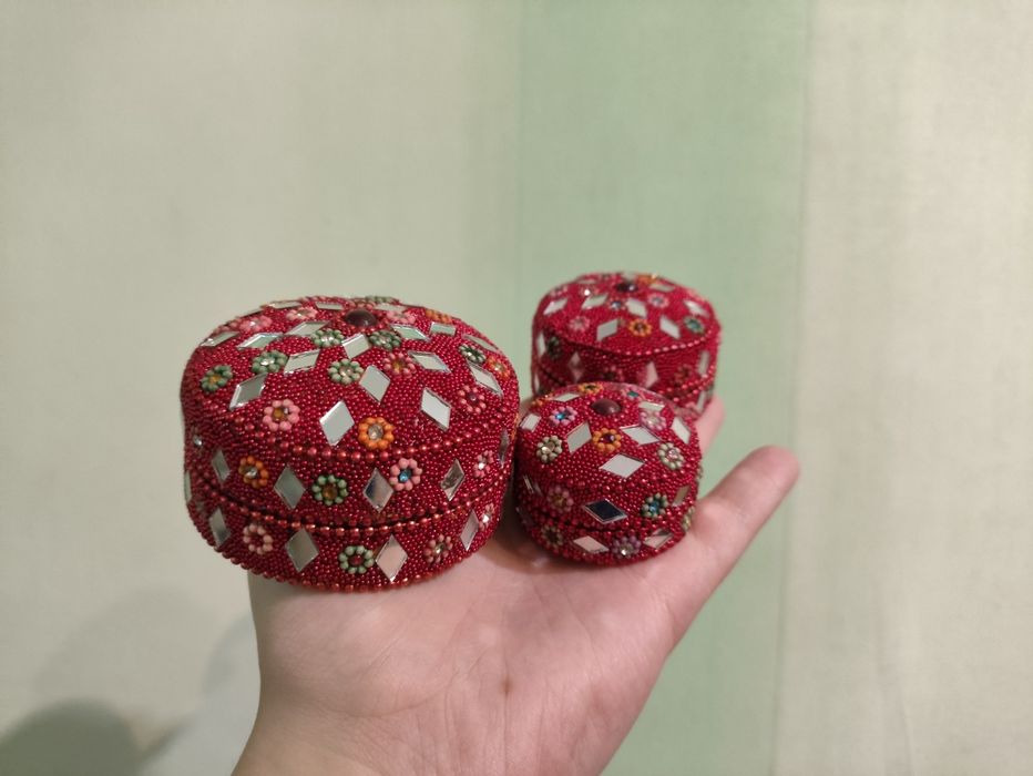 Яскраві скриньки з Індії ручної роботи / яркие шкатулки с Индии