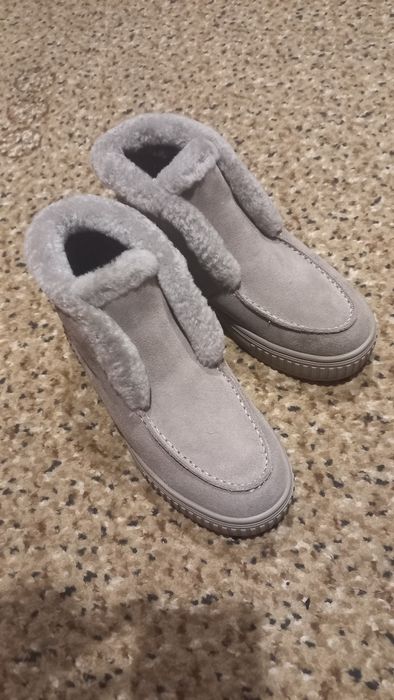 Знижка сьогодні! Натуральні зимові жіночі лофери р.38