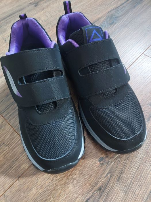 Buty sportowe, adidasy wkładka 26cm