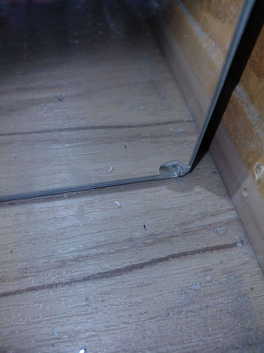 Sprzedam 2 szafki łazienkowe