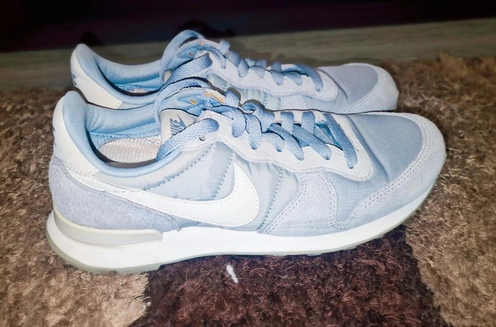 Sapatilhas Nike como novas