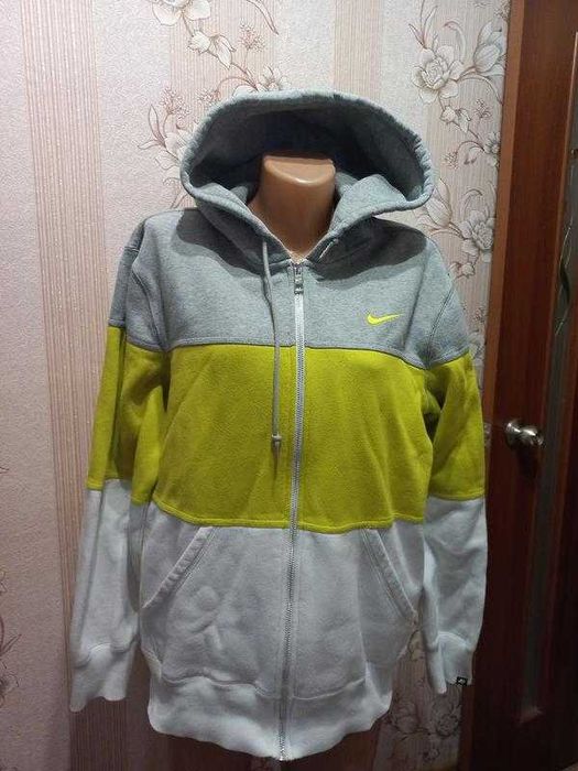 Кофта с капюшоном nike/худи 46-48 р