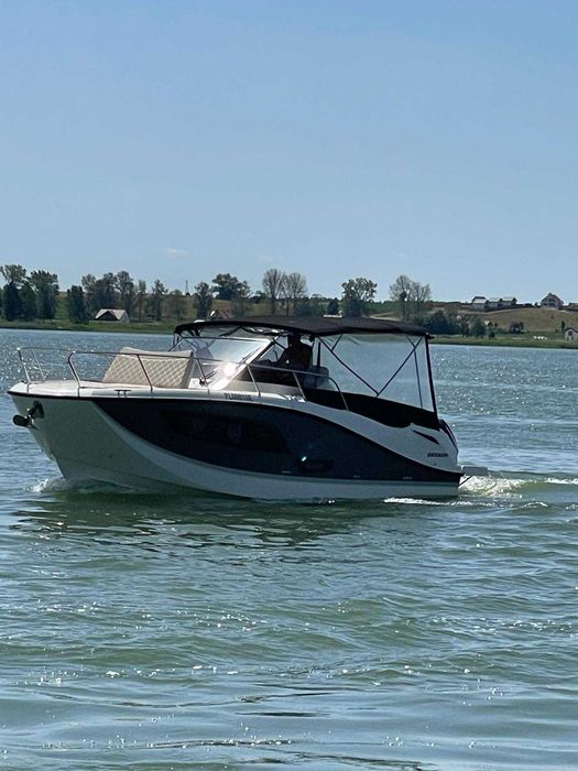 Motorówka Activ 875 Sundeck Quiksilver