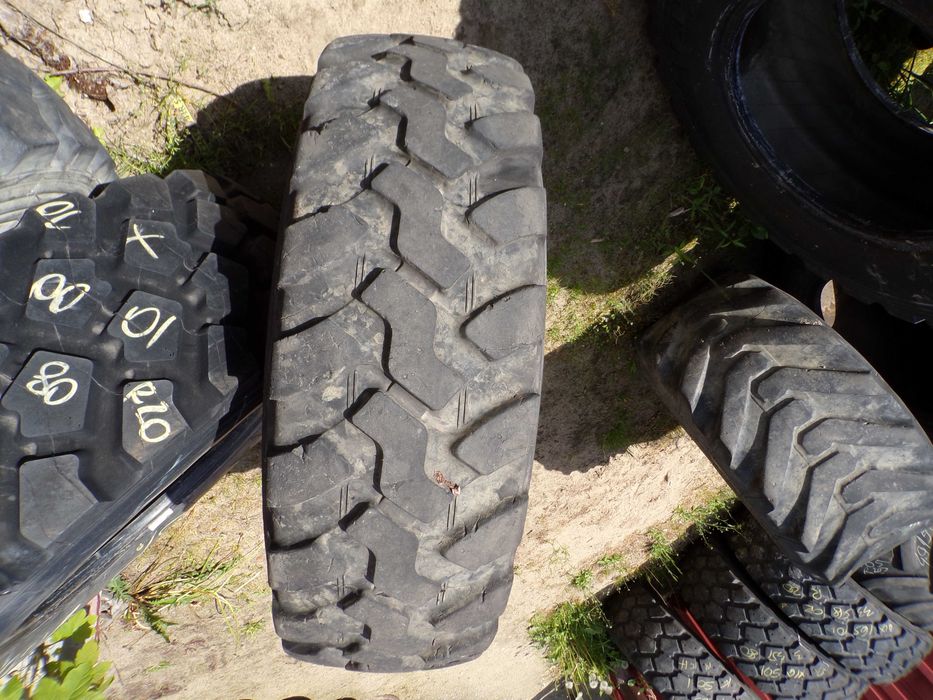 Opona 335/80R20 12.5R20 CAMSO 553 R  (650 netto)