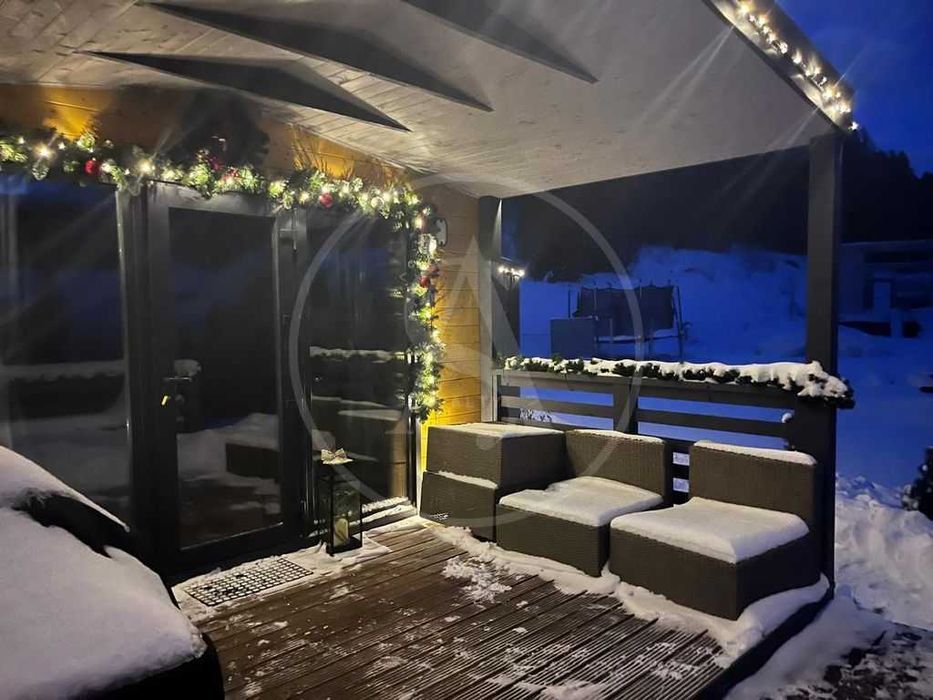 Славське продаж котеджу у сучасному котеджному містечку в Карпатах