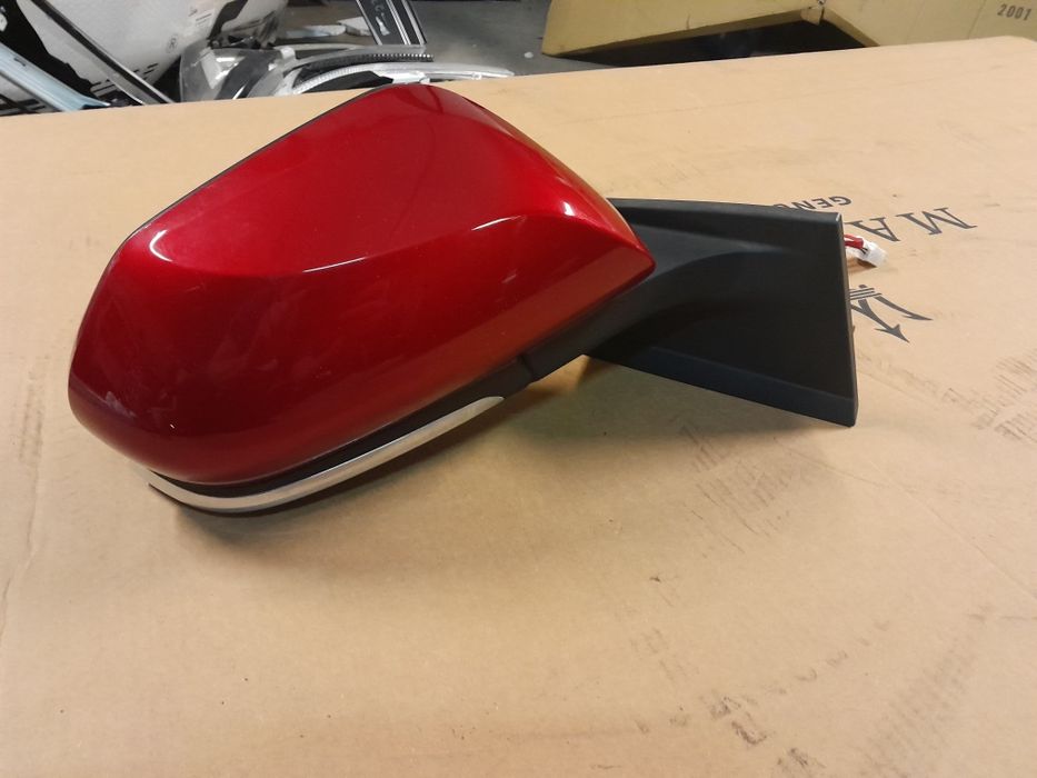 Toyota prius 4 lusterko prawe 5pin