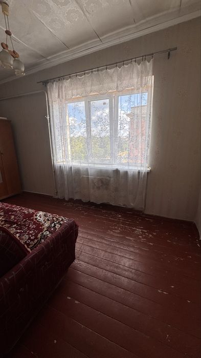 Продам 2-кімнатну квартуру  район Перлини