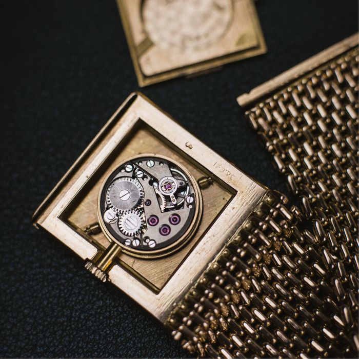 Relógio BOUCHERON Carrée Paris vintage em Ouro 18k - Raro