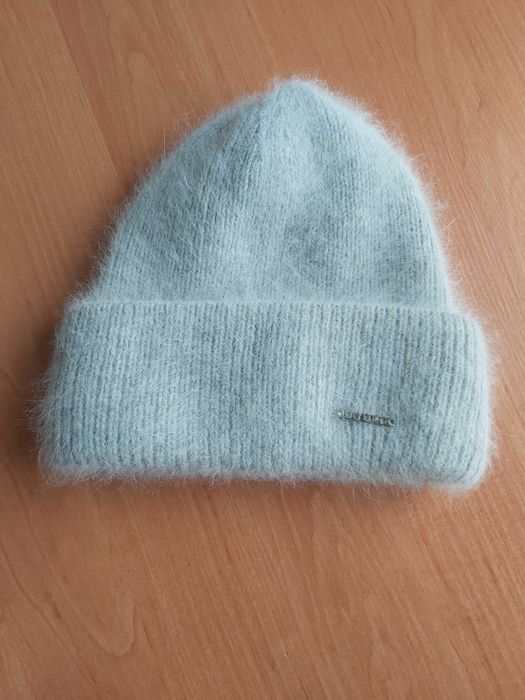 Жіноча шапка з Ангори сіра