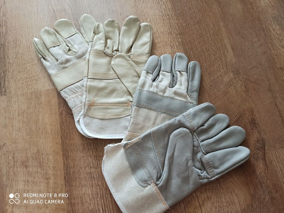 Рабочие перчатки