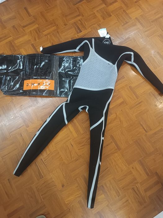 Fato SURF Premium zipperless com espessura 4/3mm Tam: XXS Adulto