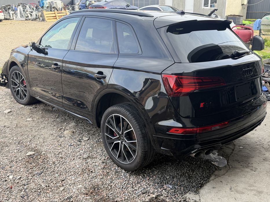 Audi sq5 задний бампер крышка багажника 2021-2025