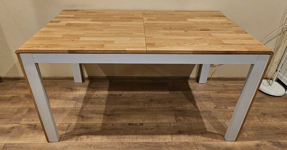 Stół jadalniany rozkładany dł 140 (180) x SZ80 x W76 stan bardzo dobry