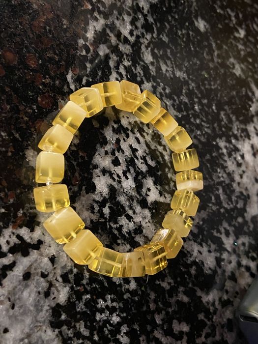 Bransoleta z bursztynu