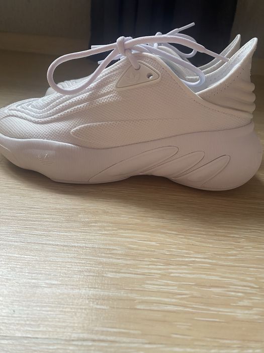 Кросівки фірмові adidas adirondack sltn