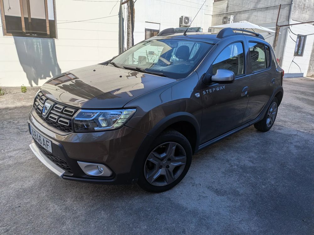 Dacia Sandero Stepway SCe 75 Essential