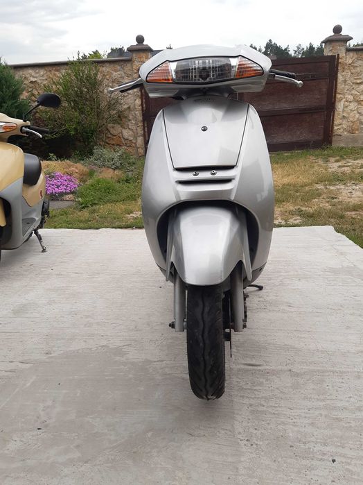 Продам Honda lead