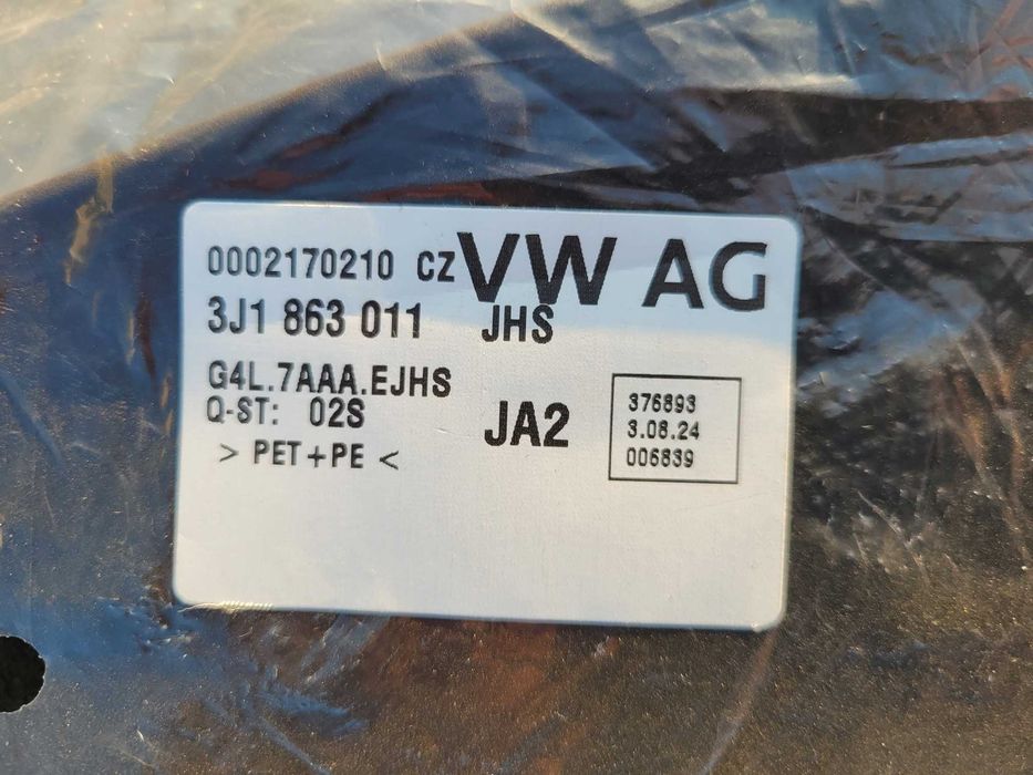 Dywaniki VW Passat B9