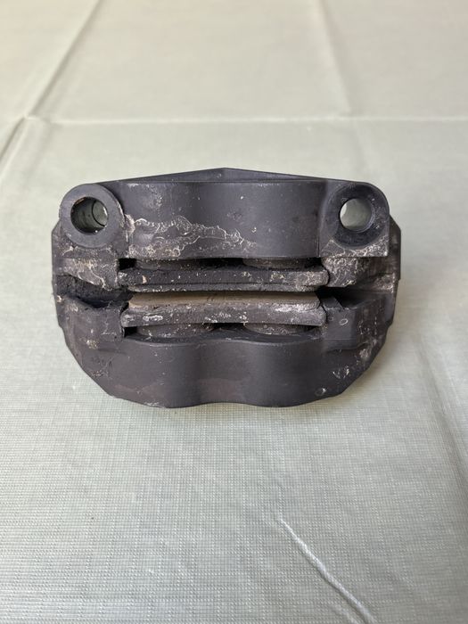 Zacisk hamulcowy hamulec przód przedni YAMAHA YZF125R 14-18r MT125