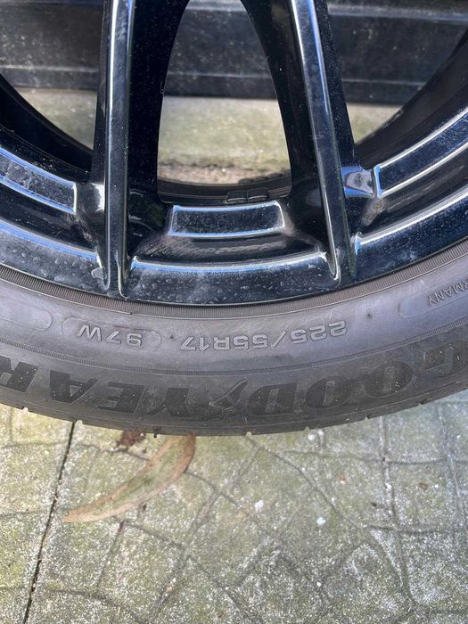 Jantes originais BMW 17" com pneus